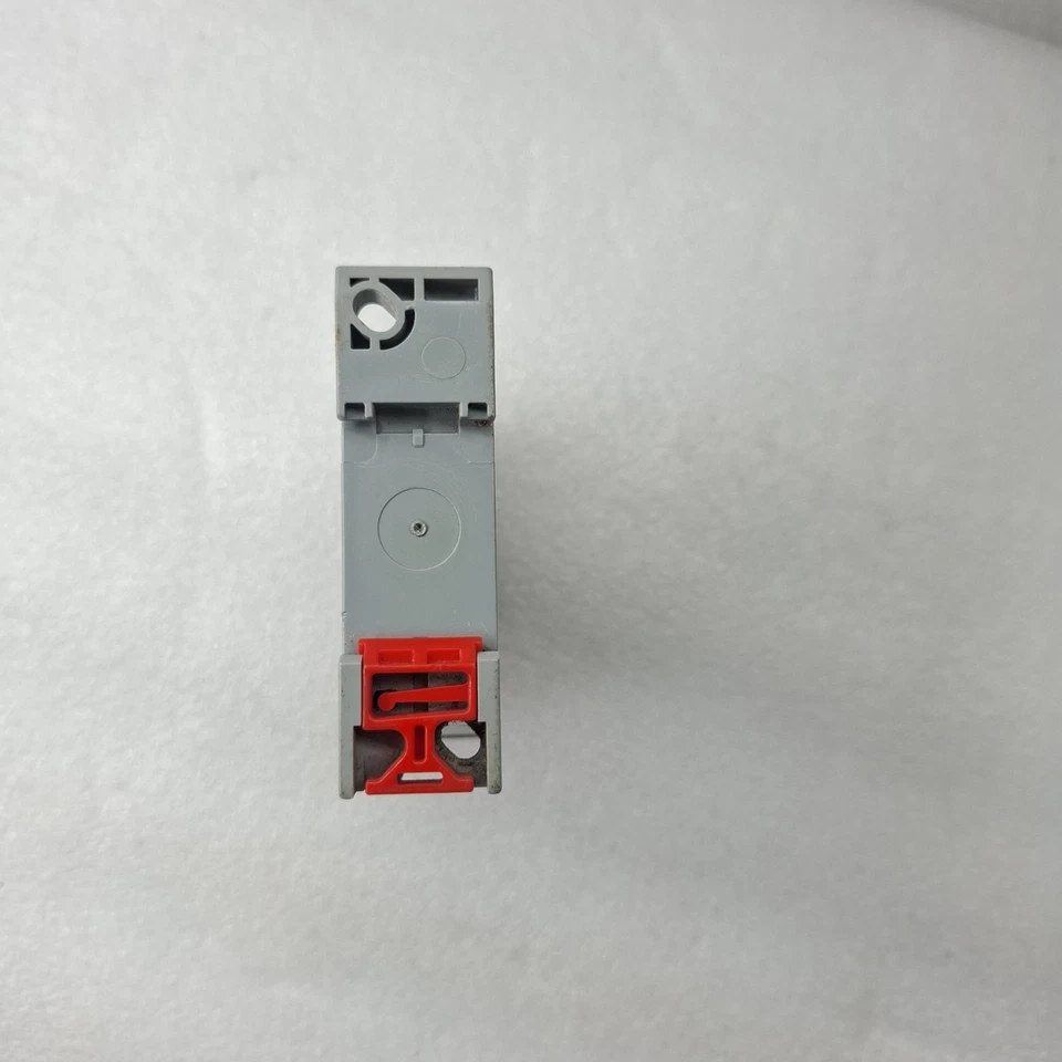 SCHLEICHER KZT110 TIME RELAY 0.5-10s KZT110 MADE IN GERMANY